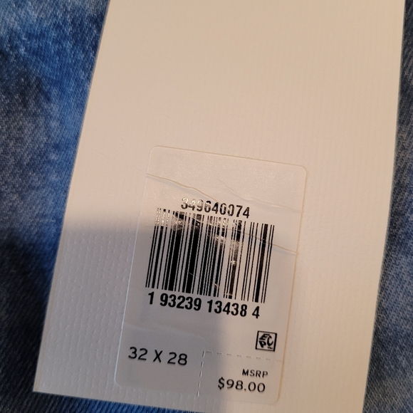 NWT Levi's Wedgie straight leg jeans sz 32 - Picture 13 of 16